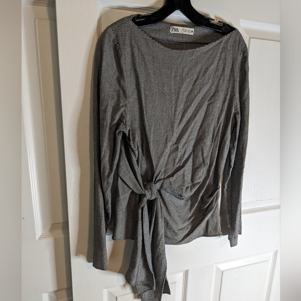 Zara Long Sleeve Houndstooth Top with Tie Waist, Sz L